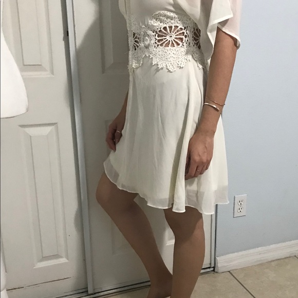 ASOS Off white Dress - Picture 2 of 4